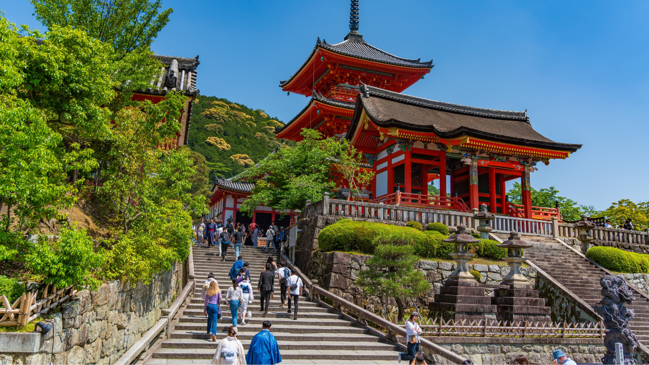 4. Kiyomizu-dera Temple