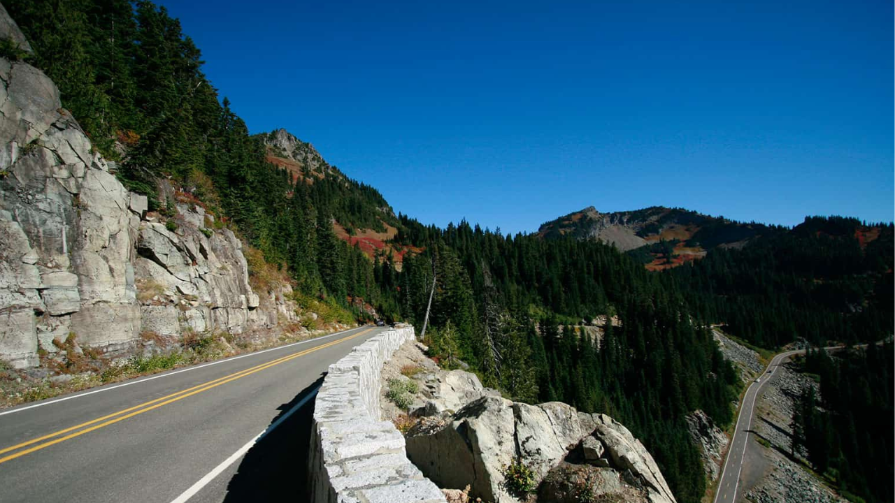19. Mount Rainier Loop (Washington)