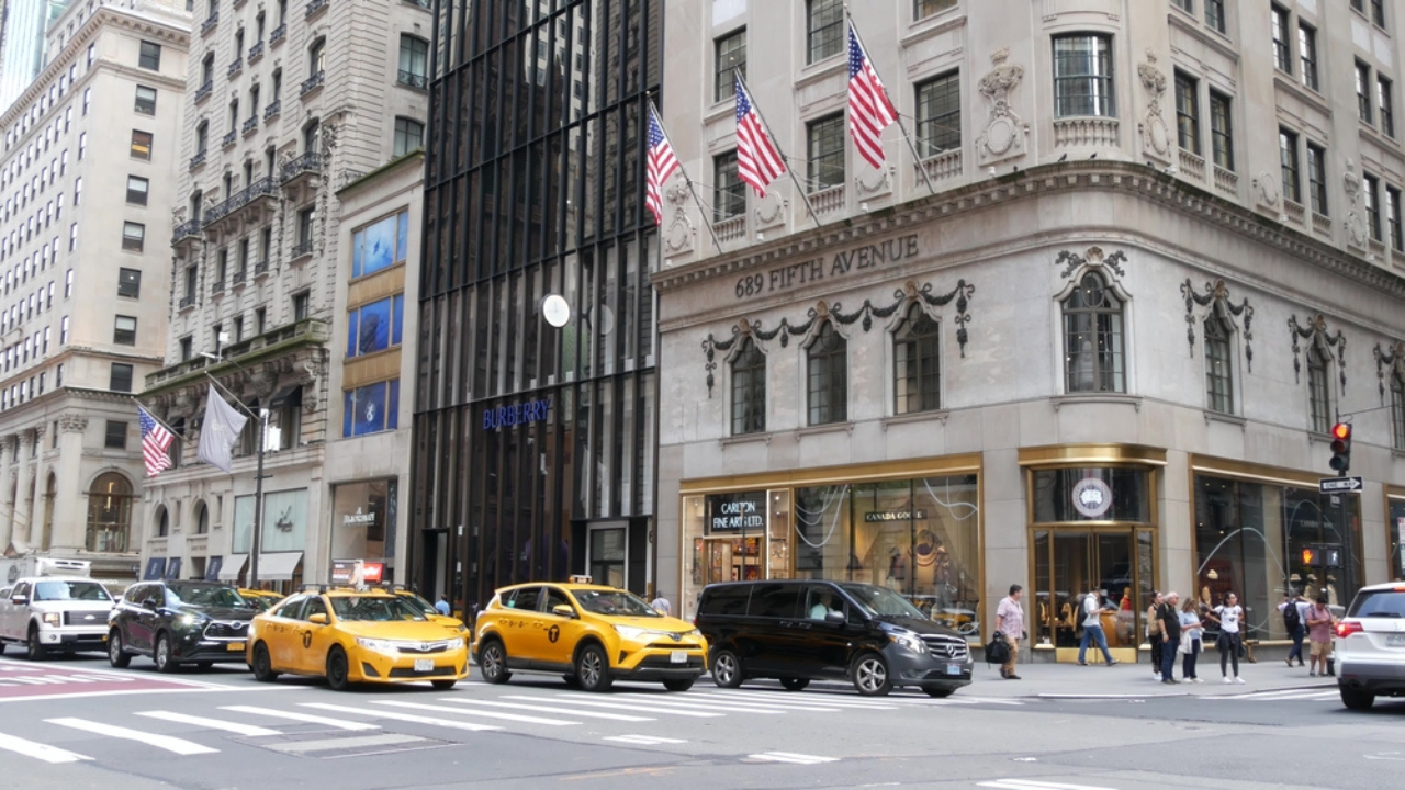 2. Fifth Avenue, New York City (USA)