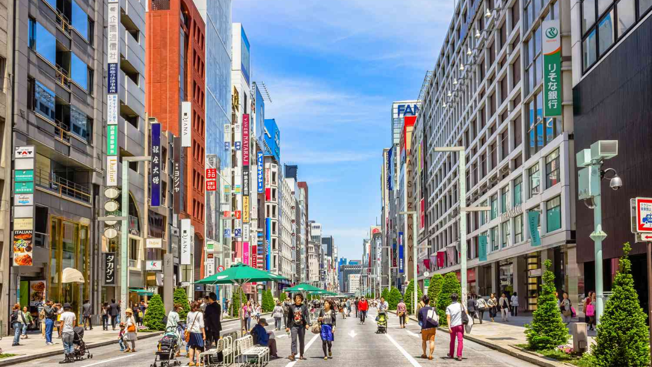 18. Ginza, Tokyo (Japan)