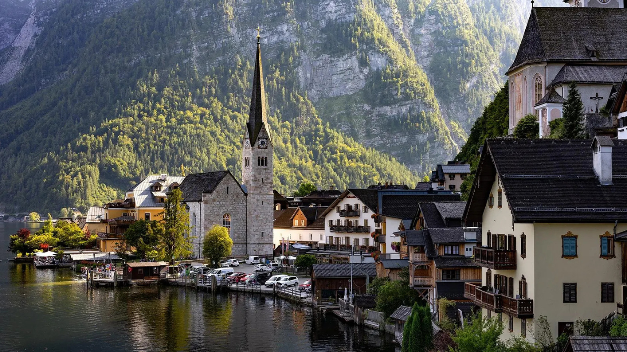 2. Hallstatt, Austria